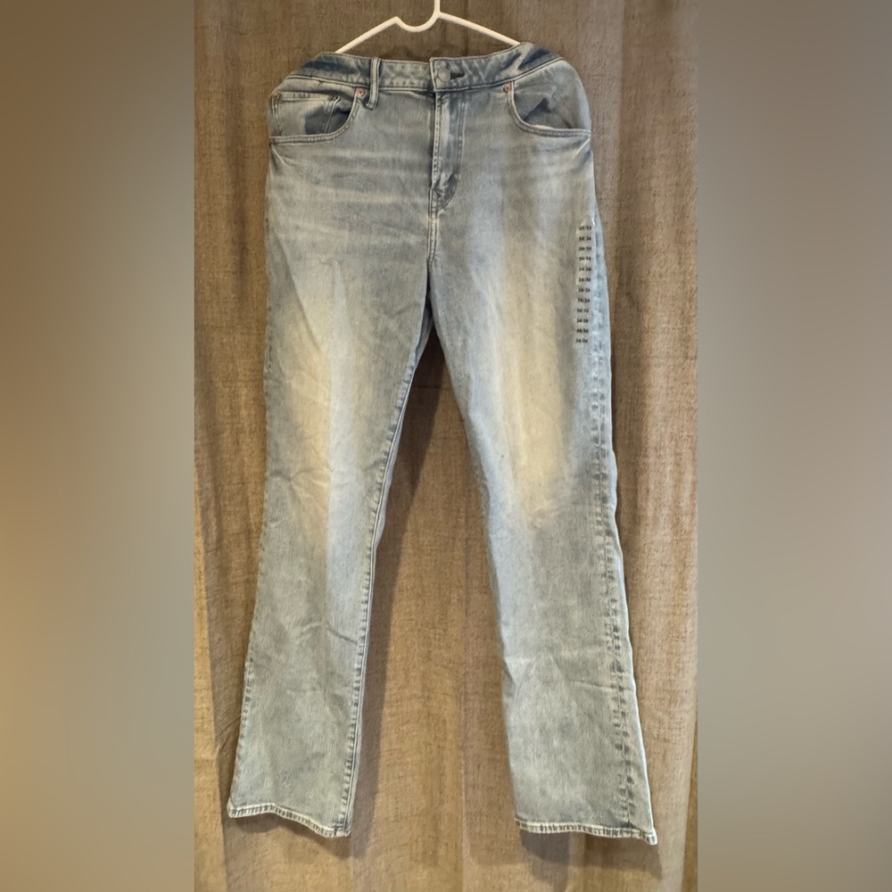 Men’s NWT American Eagle Outfitters air flex flare jeans